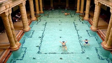 Budapest Sights and Spas Small Group Tour